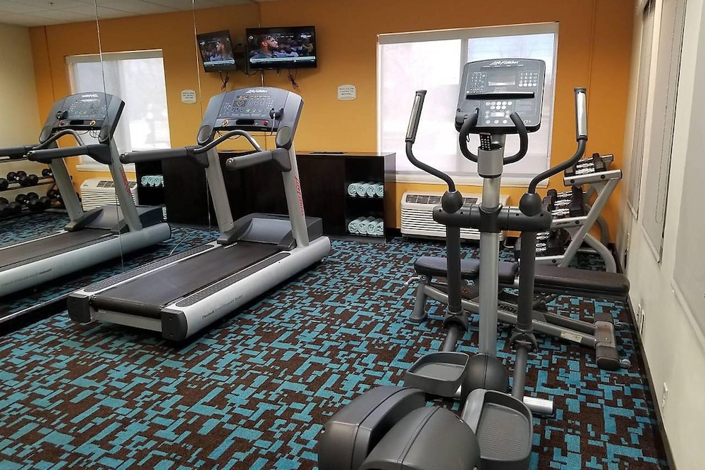 Fairfield Inn And Suites Wilson 15/28