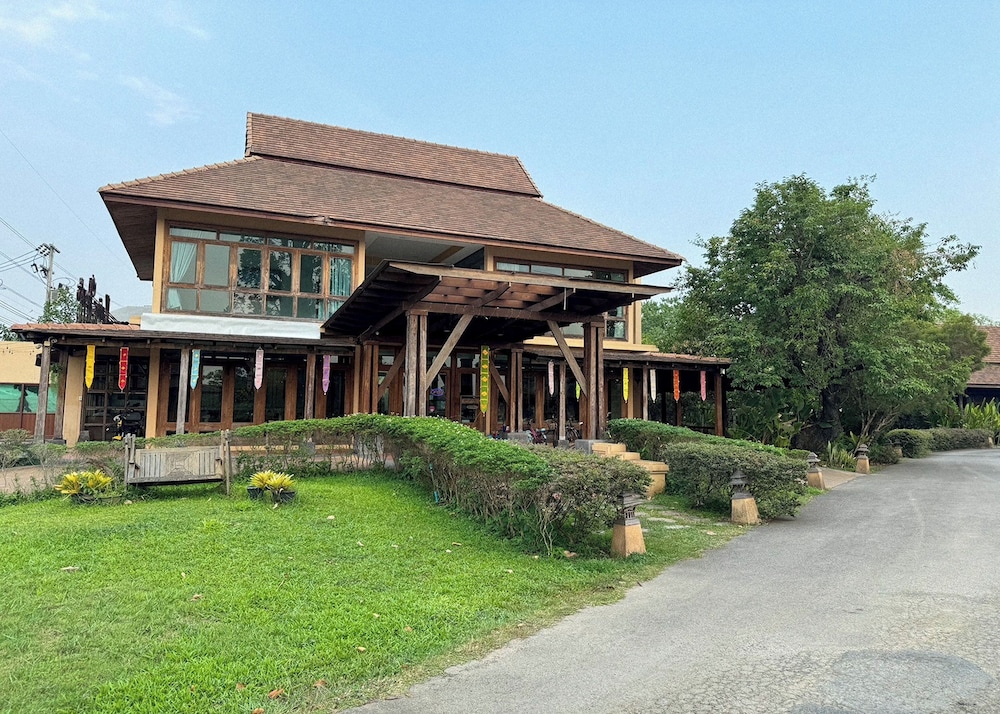 Karina Resort Chiang Mai by ZUZU 7/132