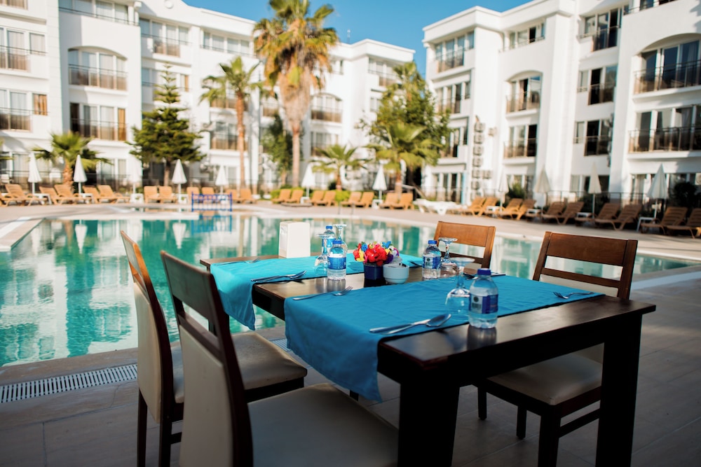 MAYA GOLF HOTEL 36/50