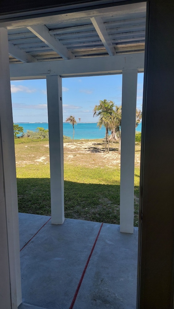 Pelican Beach Hotel 39/50
