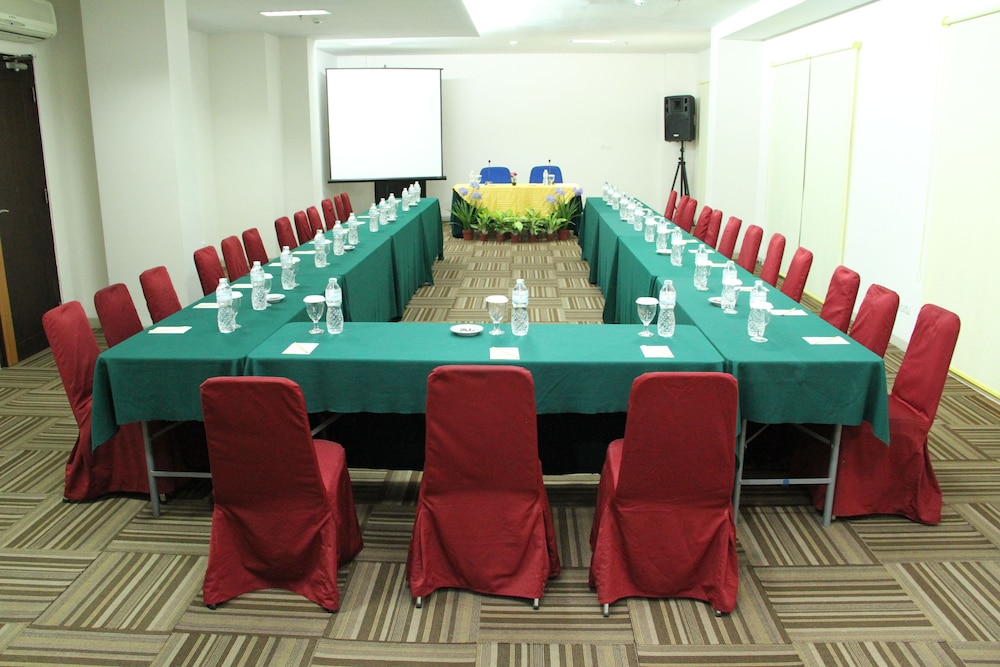 Angkasa Garden Hotel 26/31