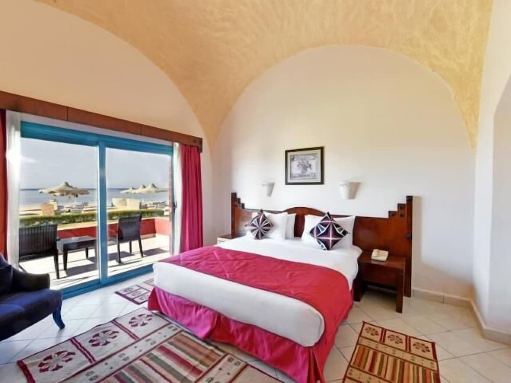 Swisstouch Oriental Resort Marsa Alam 18/50