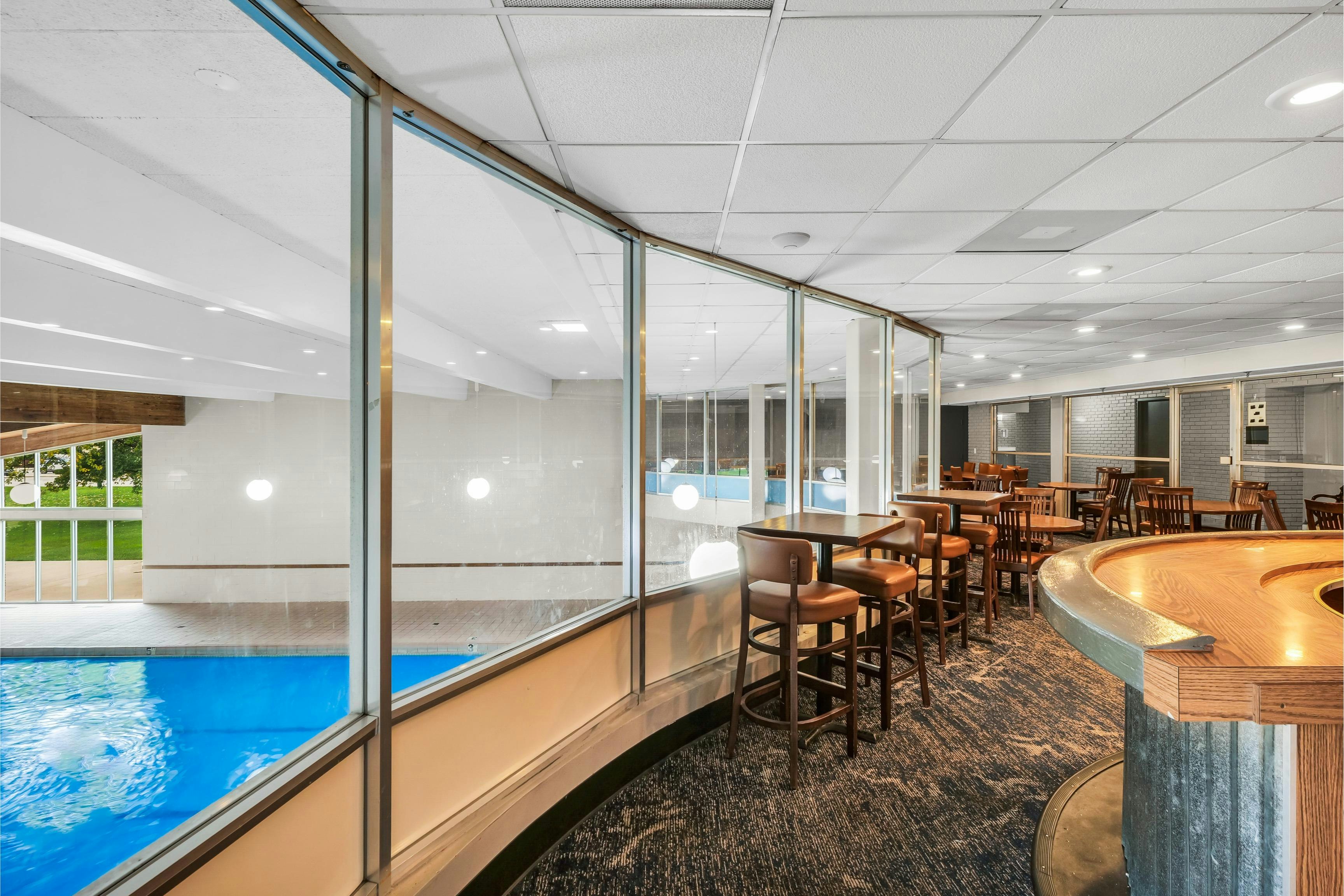 Red Lion Inn & Suites Urbana 27/60