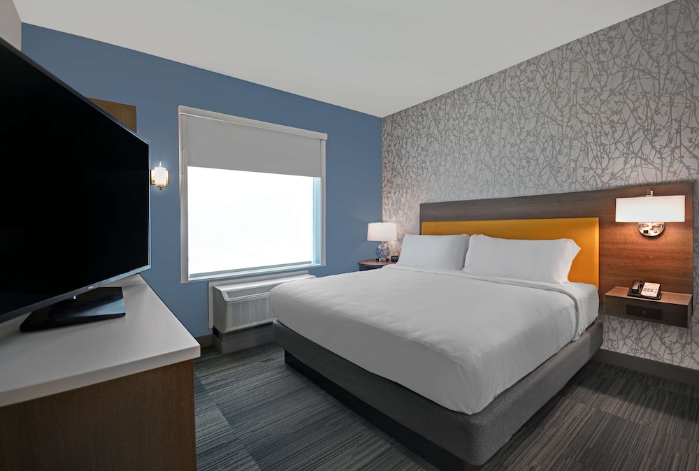 Home2 Suites by Hilton Liberty NE Kansas City MO 14/48