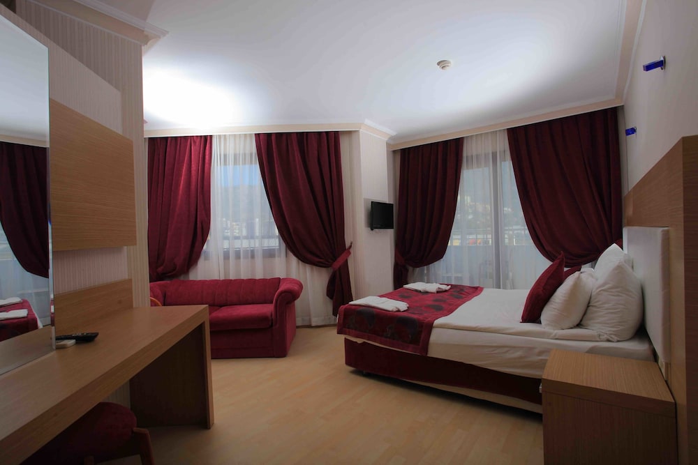 Drita Hotel 21/28