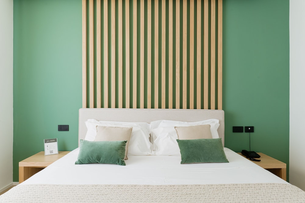 Hotel Plana 24/77