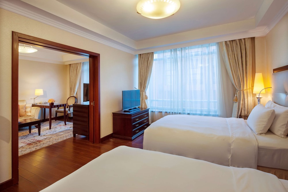 Beijing Hotel 12/50