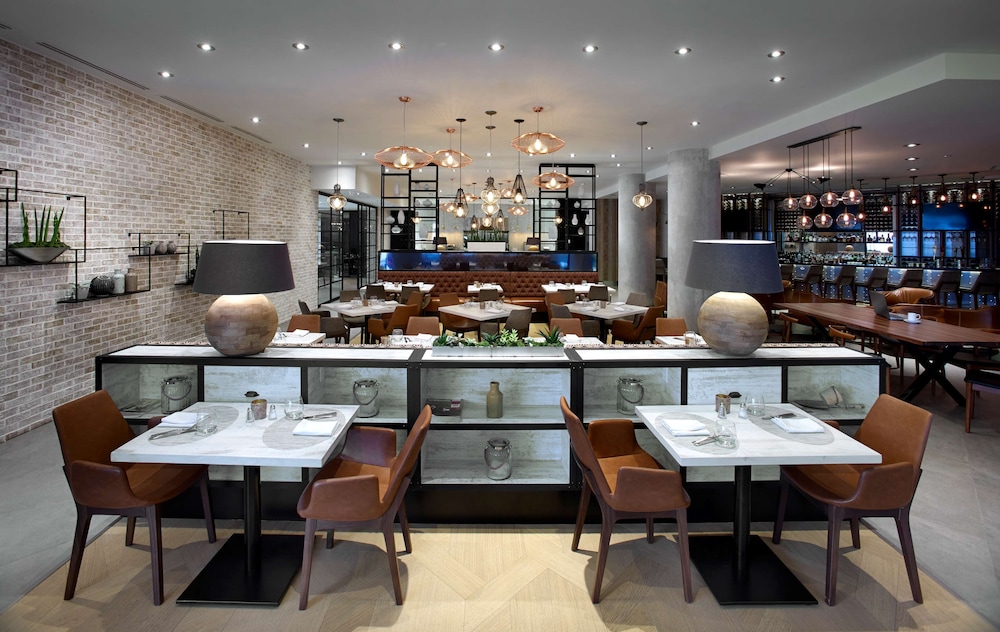 Hilton Garden Inn Toronto Airport 34/51