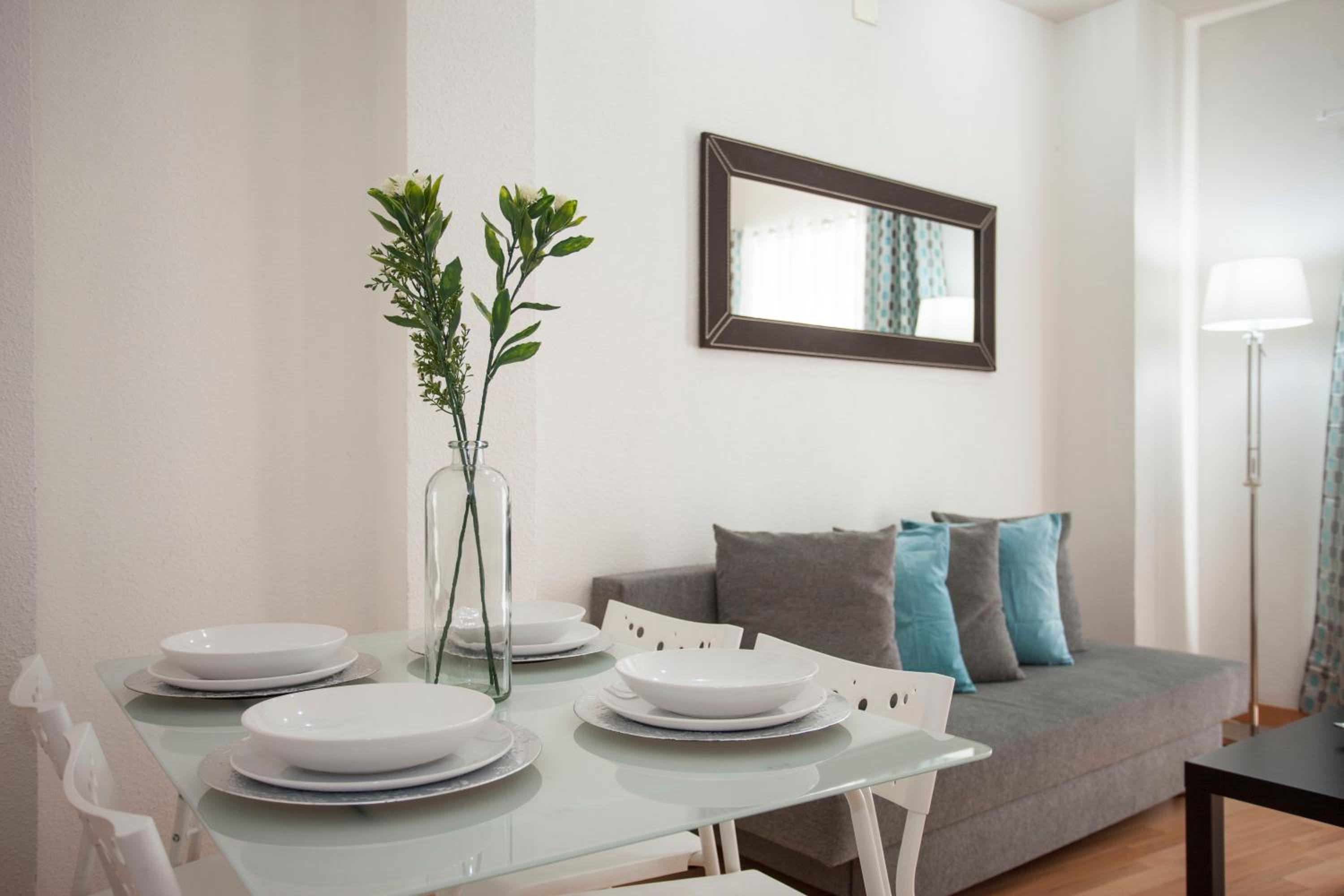Apartamentos Fuencarral 50 89/100
