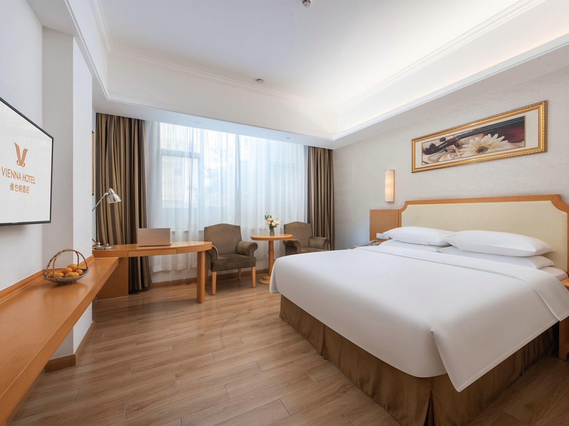 Room, Double Bed, Accessible