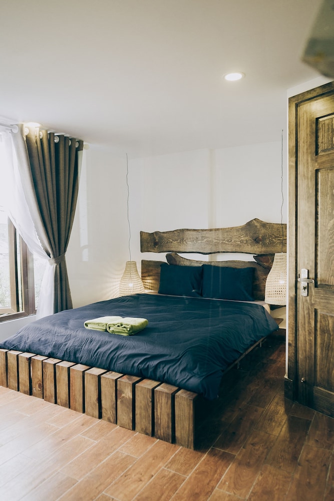Pi Hostel 25/73