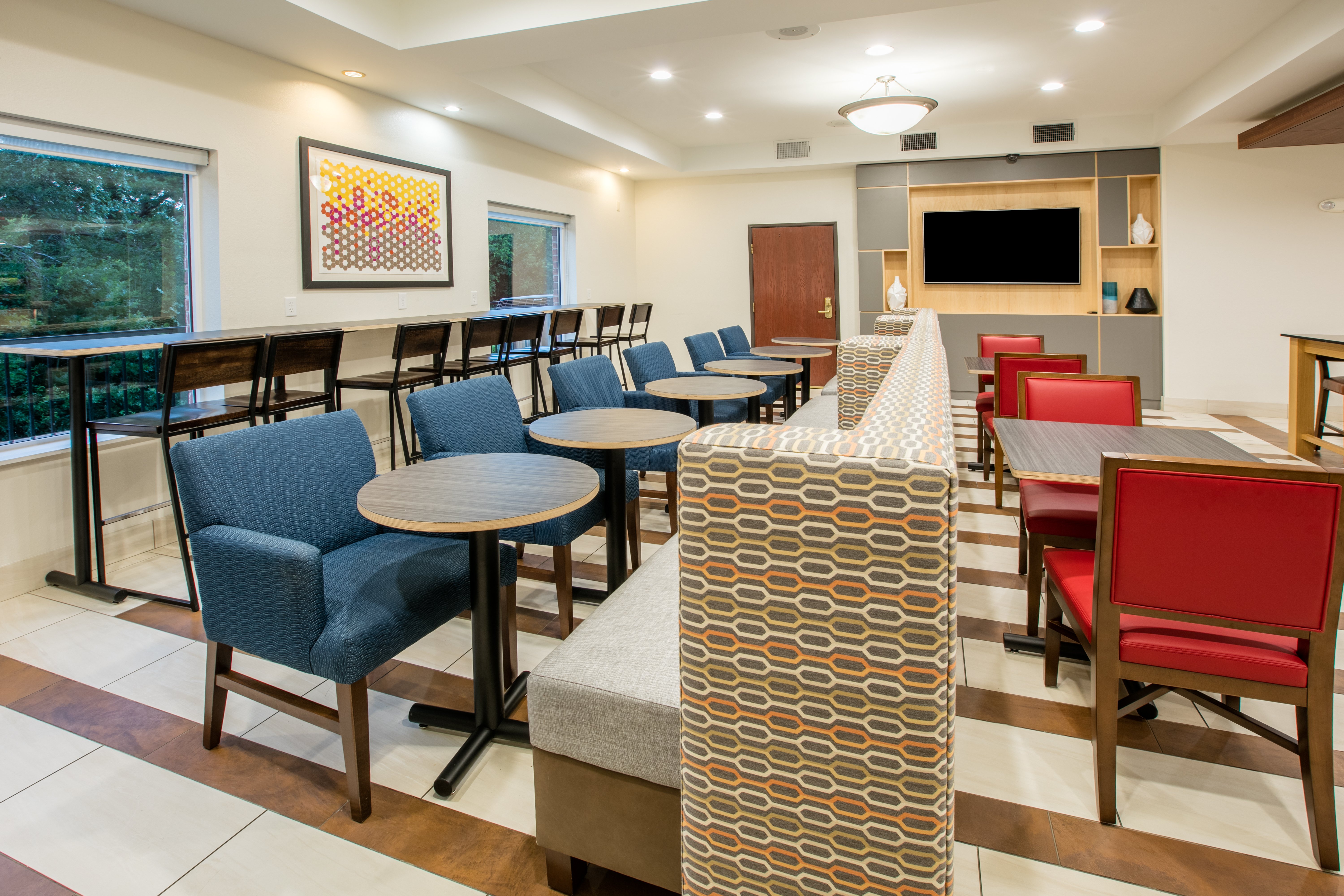 Holiday Inn Express Hotel And Suites Dallas Grand Prairie I 20 71/80