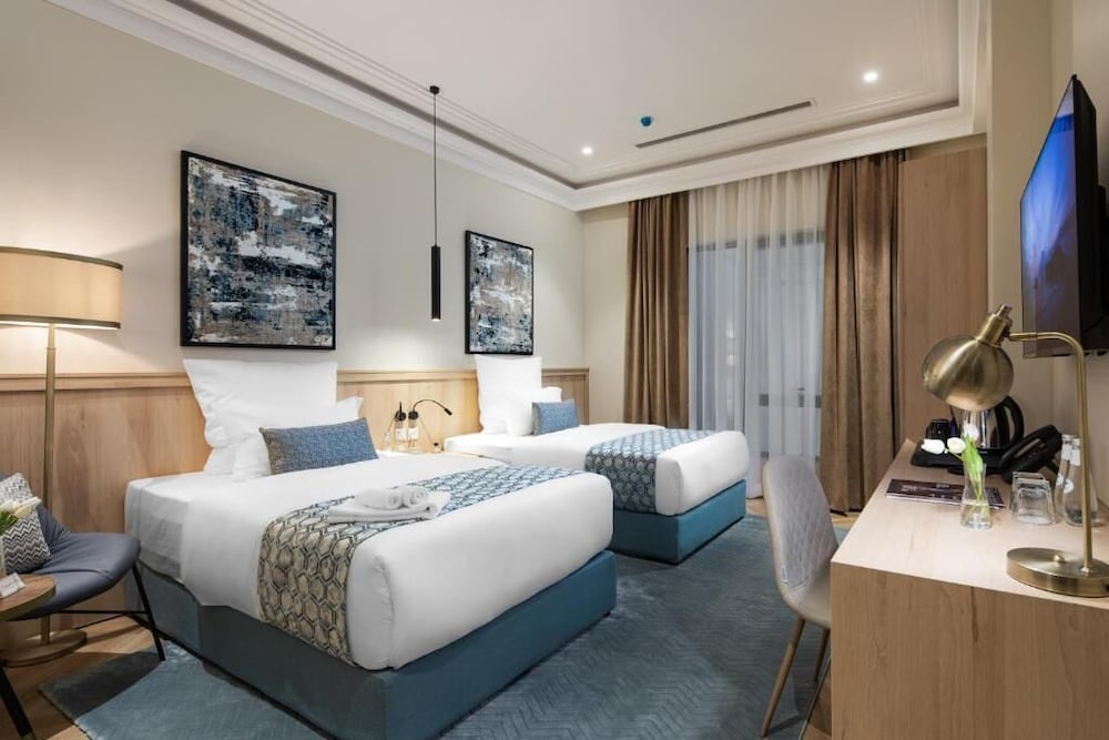 Marlo Hotel 32/73