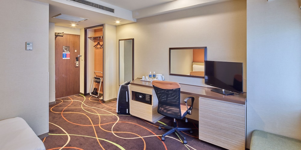 Okinawa NaHaNa Hotel & Spa 54/67