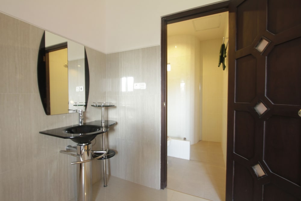 Hotel Alit S Beach 49/50