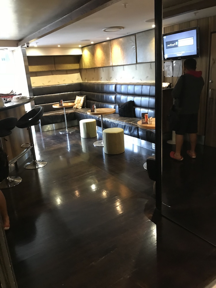 The Quadrant Hotel and Suites 40/70