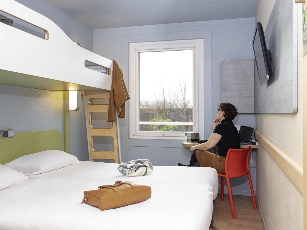 Ibis Budget Paris Porte De Vanves 23/61