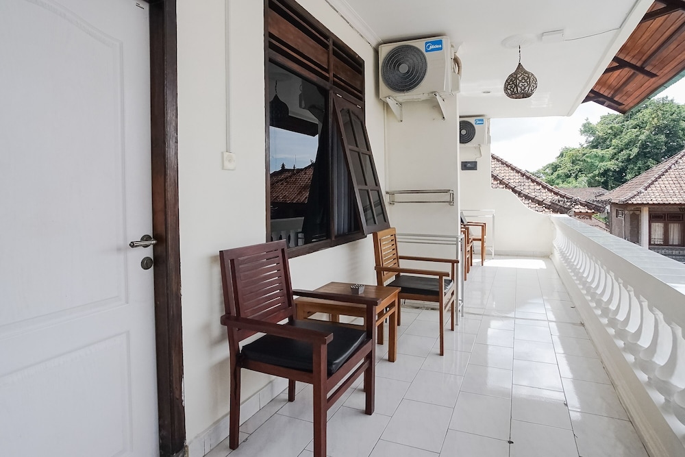 City Garden Bali Dwipa Hotel 60/76
