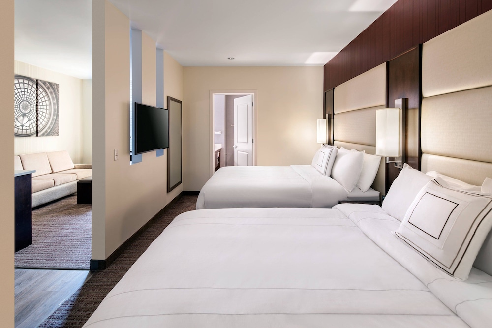 Residence Inn Chicago Downtown Loop 9/82