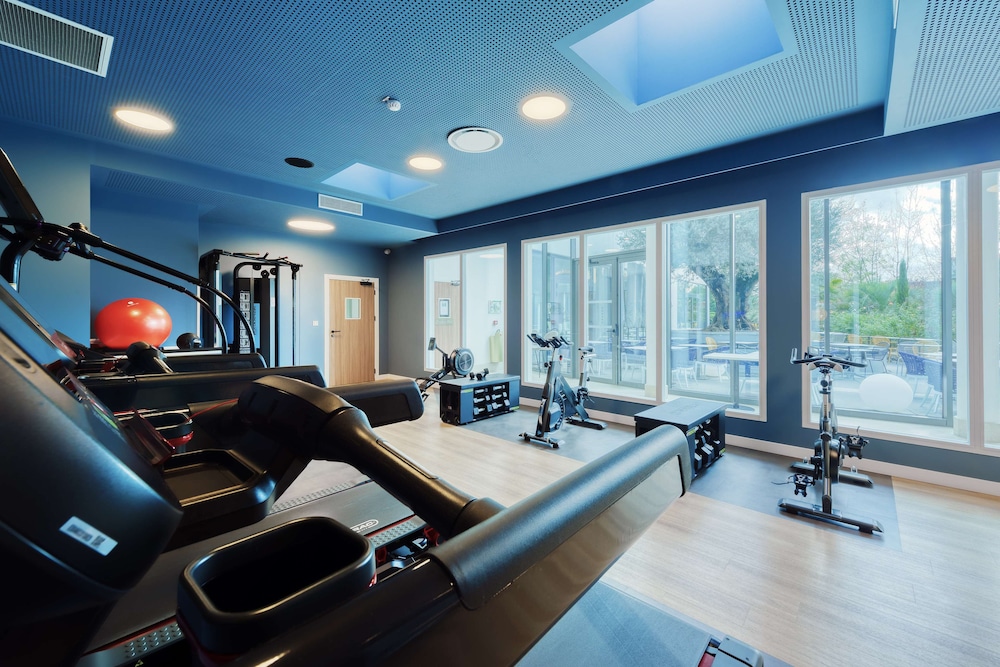 Golden Tulip Lyon Ouest Techlid - Hotel & Spa 46/76
