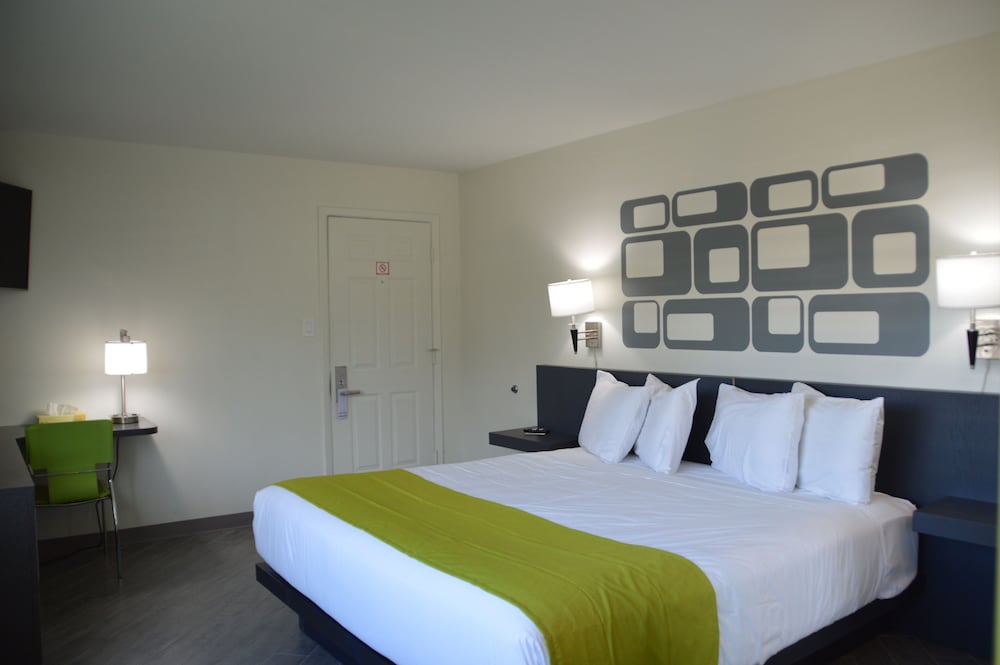 University Inn Tempe 16/45
