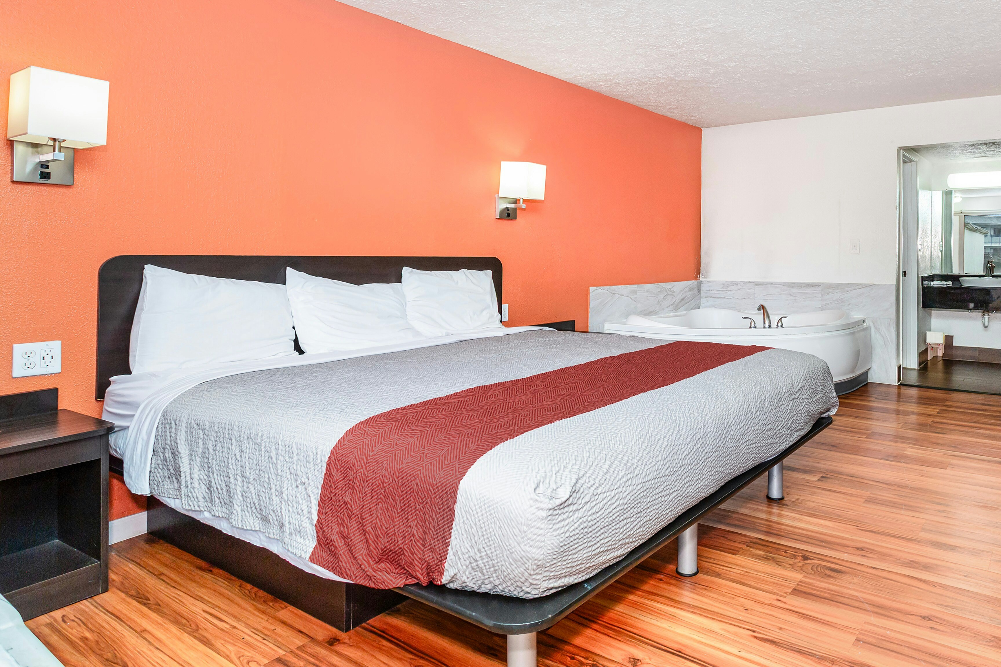 Relax Inn by OYO Columbus OH I 70 33/60