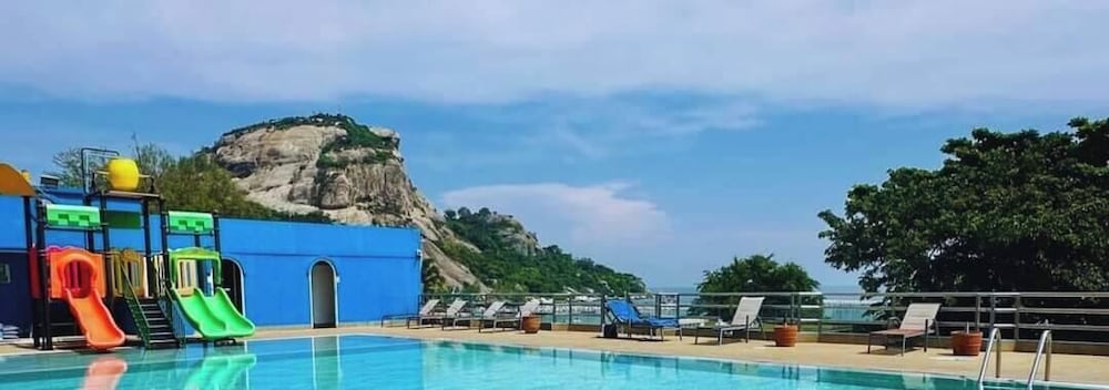 Hua Hin Blue Wave Resort 17/30