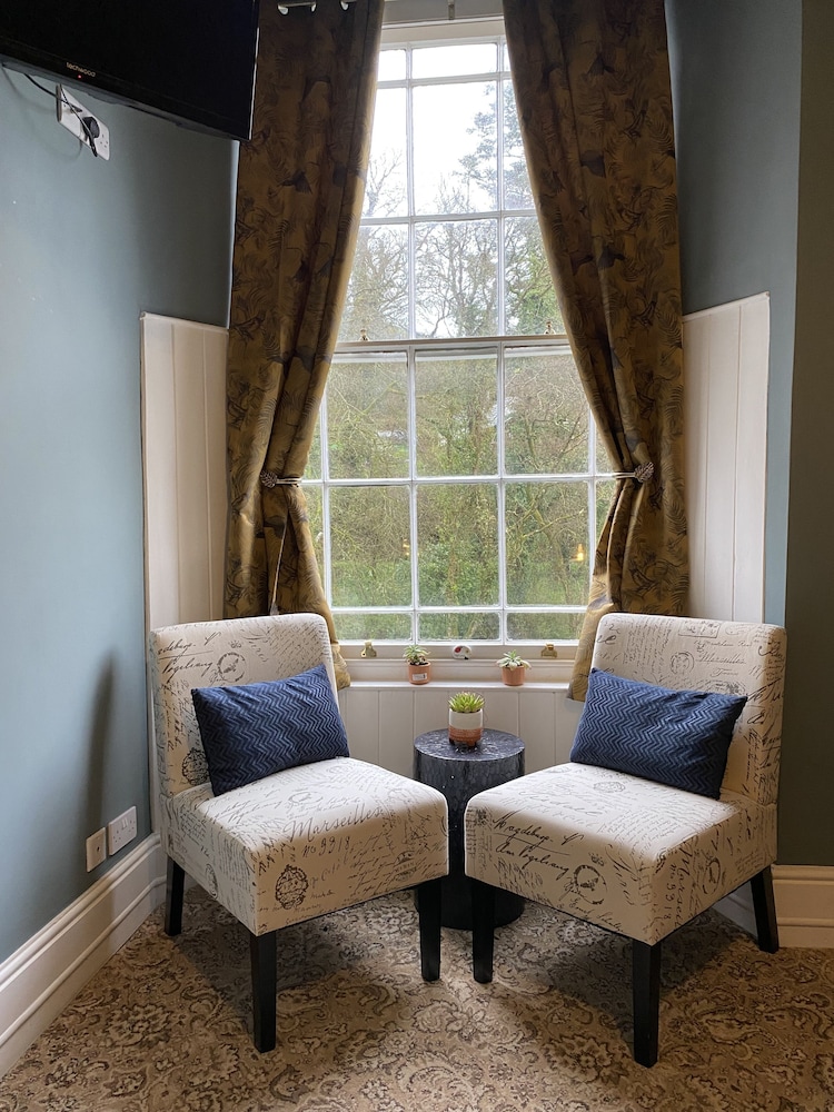 Picton House Hotel 25/45