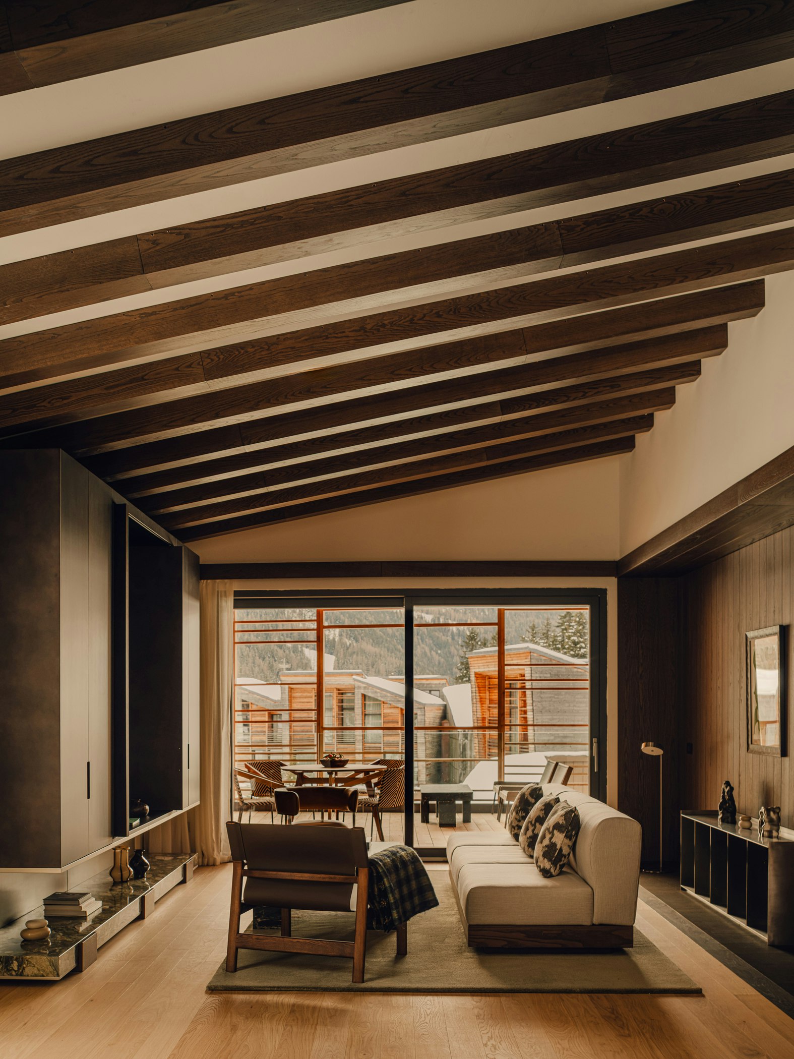 Campzero Active Luxury Resort 12/34