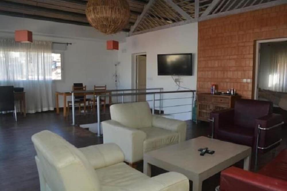 Hotel Restaurant La Ribaudière 24/49