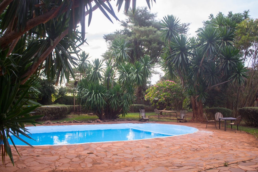 Village Rest Lodge 32/41