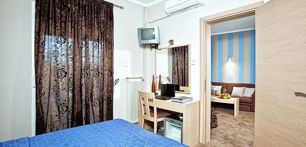 Hotel Anastassiou 16/42