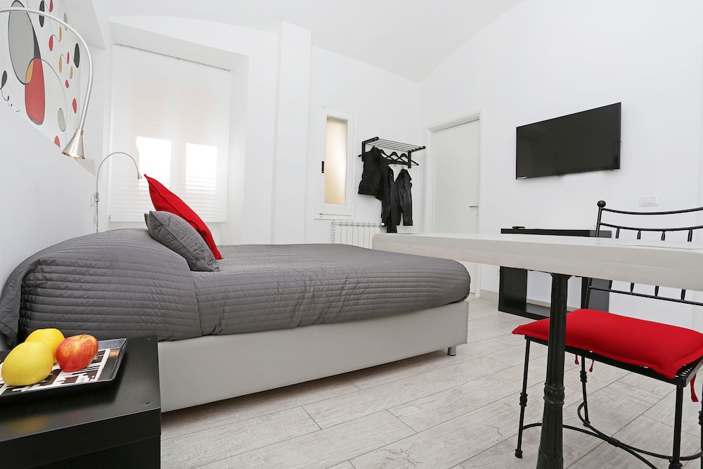 Houspitality Nero B&B 24/43