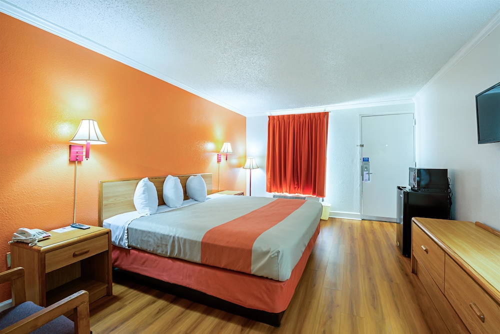 Motel6 Perry, GA 22/39