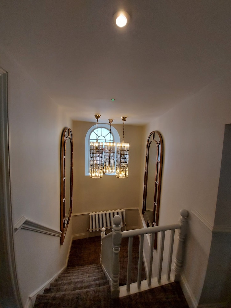 Castle View Guest House 9/22
