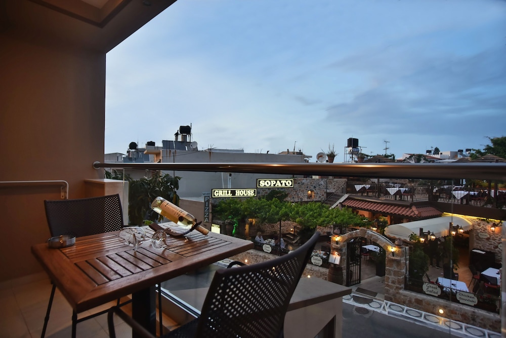 24 Seven Boutique Hotel 26/45