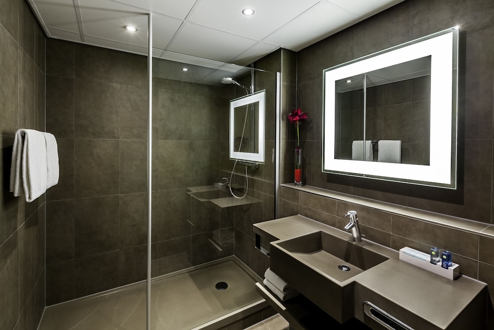 Novotel Paris Pont De Sevres 77/77