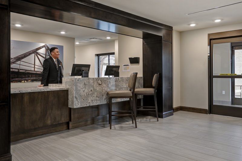 Staybridge Suites Overland Park - Kansas City S 64/69