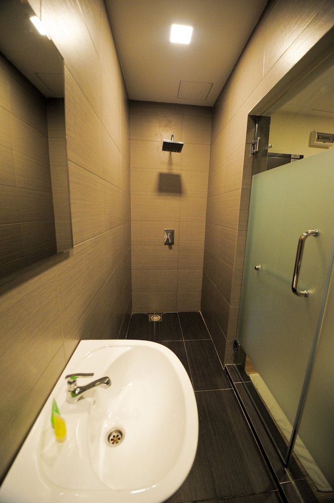 Hotel Mezzo 33/63