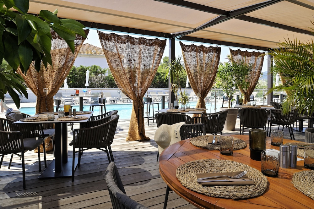 Hotel Restaurant Spa La Madrague 58/68