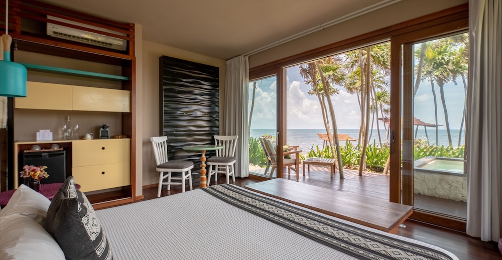 Room, King Bed, Sea Front, Plunge Pool، Mi Amor by La Zebra, an SLH Hotel 5/10