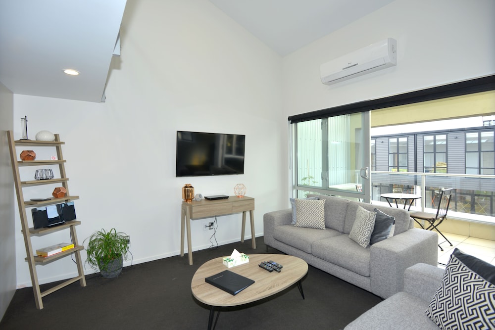 Southwark Hotel Apartments 30/50