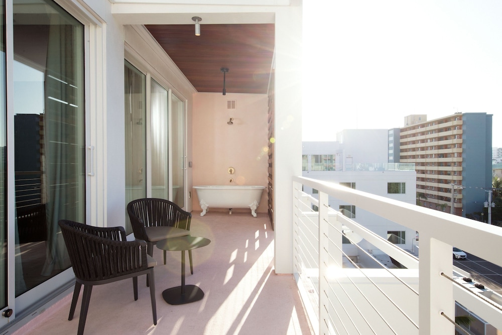 The Sarasota Modern, a Tribute Portfolio Hotel 22/44