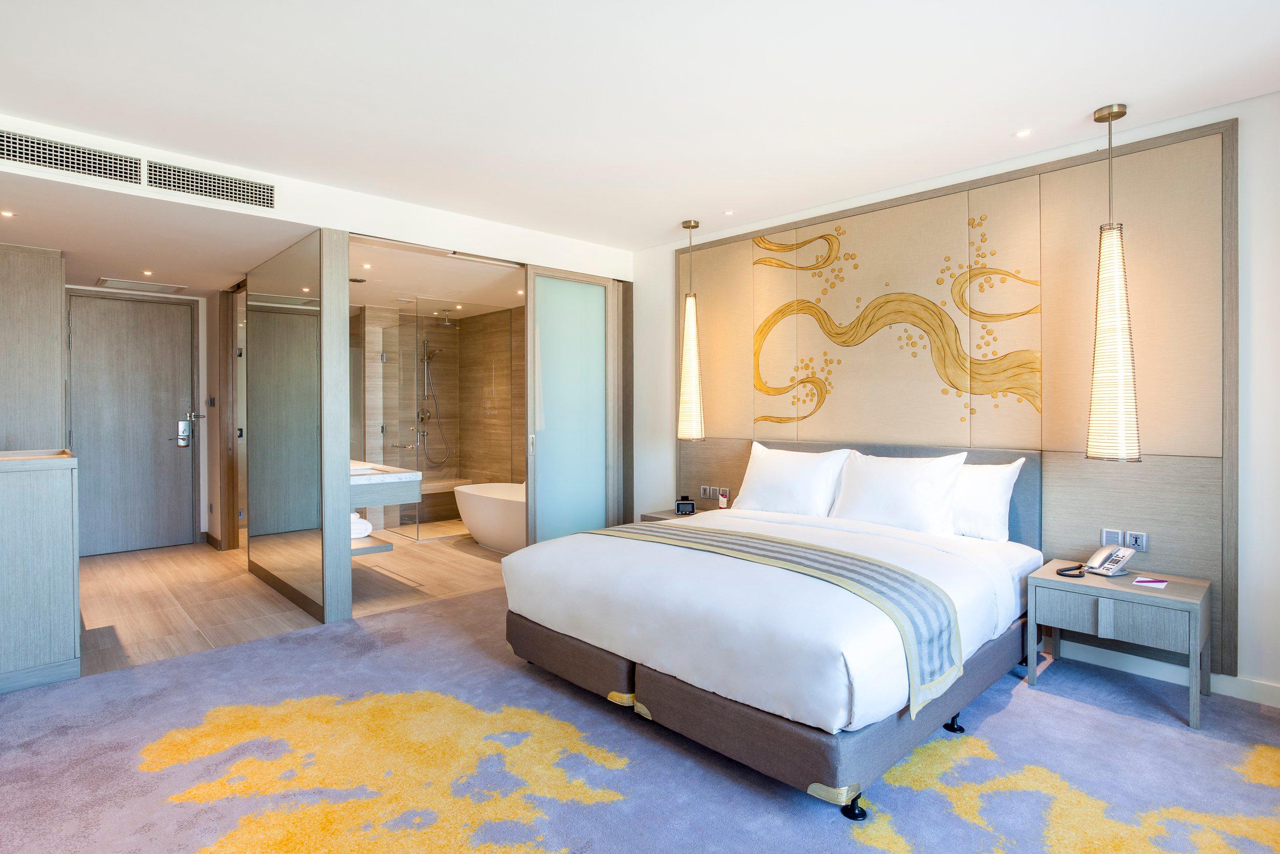 غرفة بسرير كينج، Crowne Plaza Vientiane by IHG 2/4