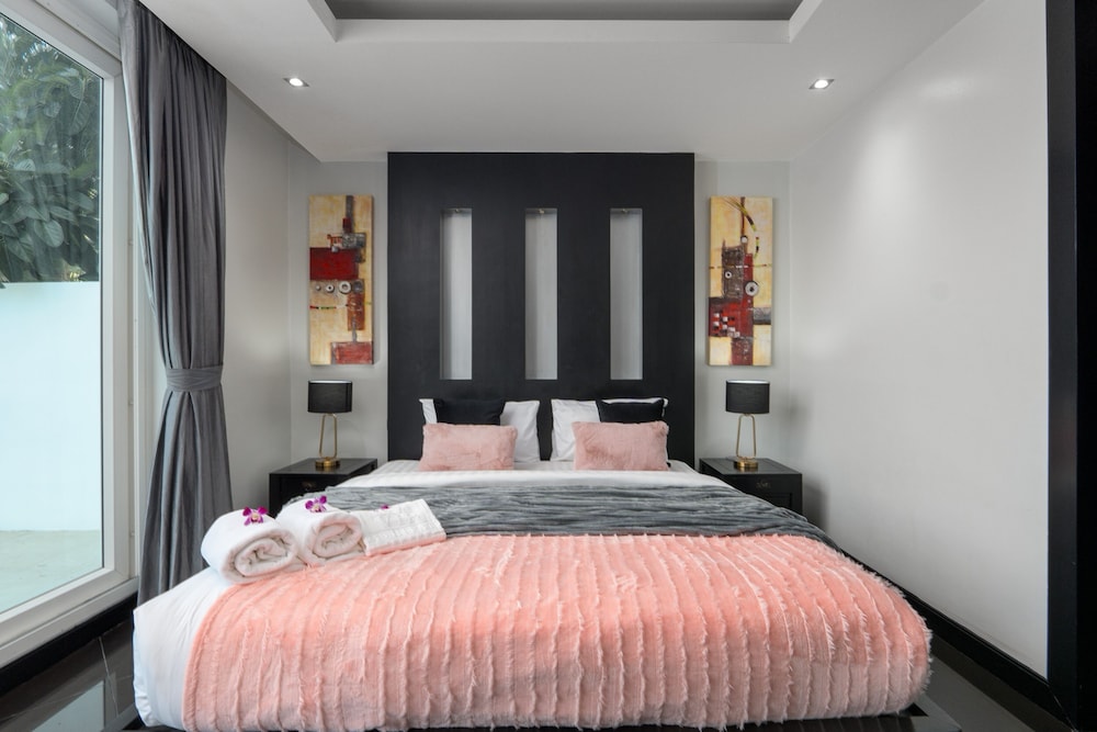 3 BEDROOMS, DELUXE, VILLA, POOL VIEW