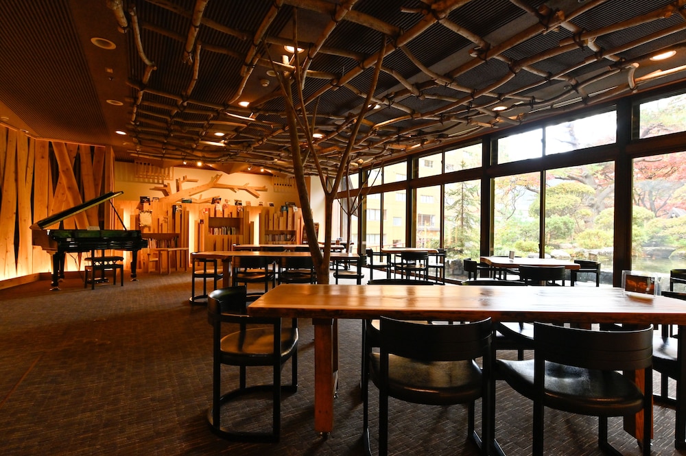 Yuze Hotel 47/62
