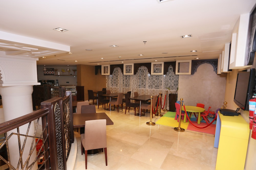 Al Hamra Hotel Sharjah 21/27