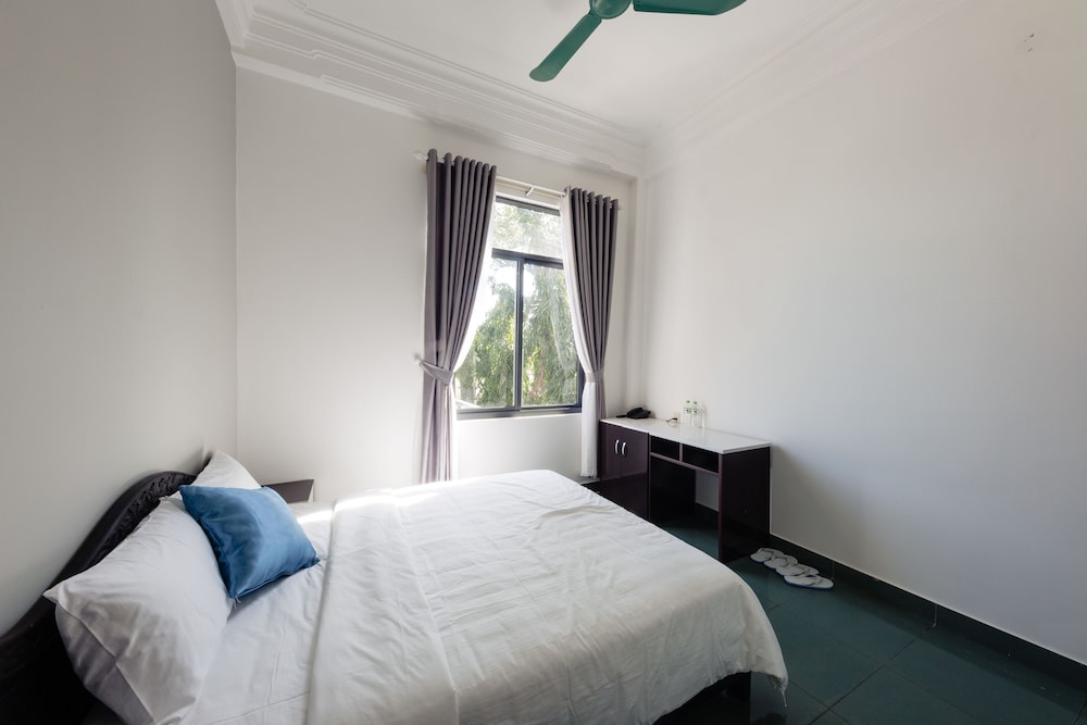 STANDARD, DOUBLE BED