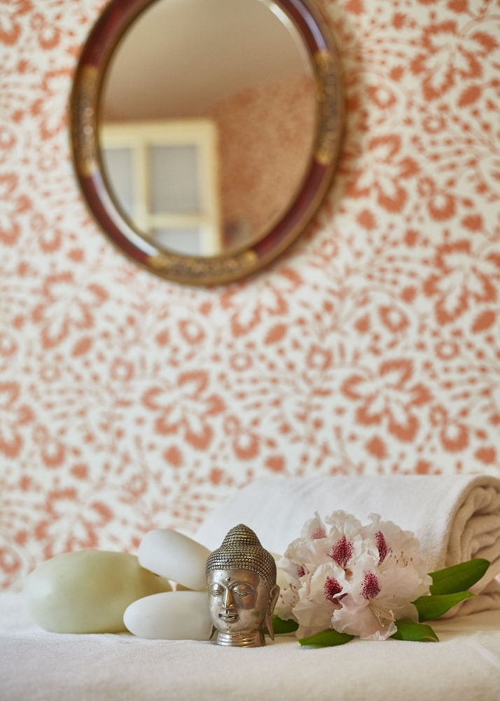 Relais And Chateaux Cazaudehore 29/79