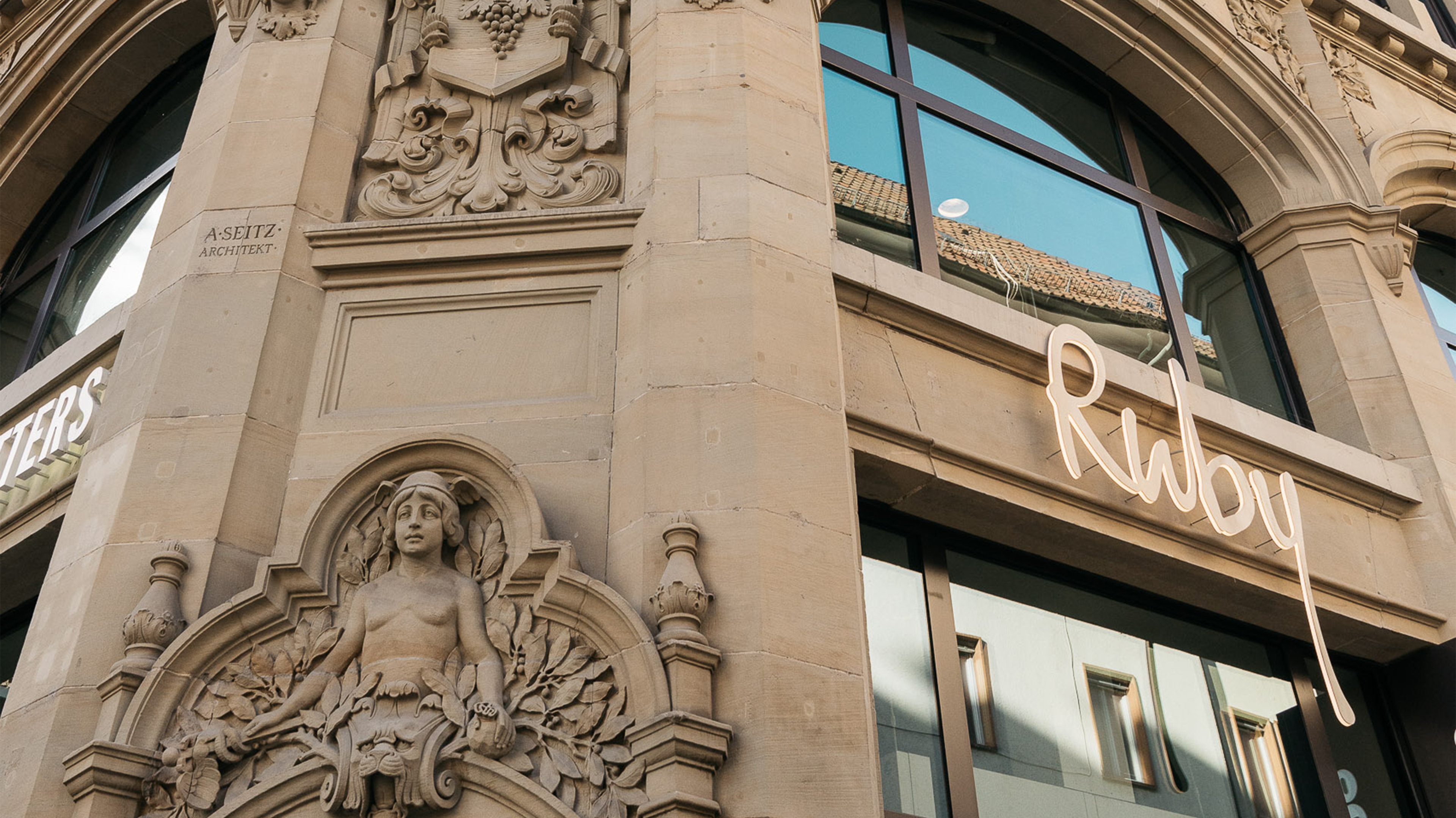 Ruby Hanna Hotel Stuttgart 5/50